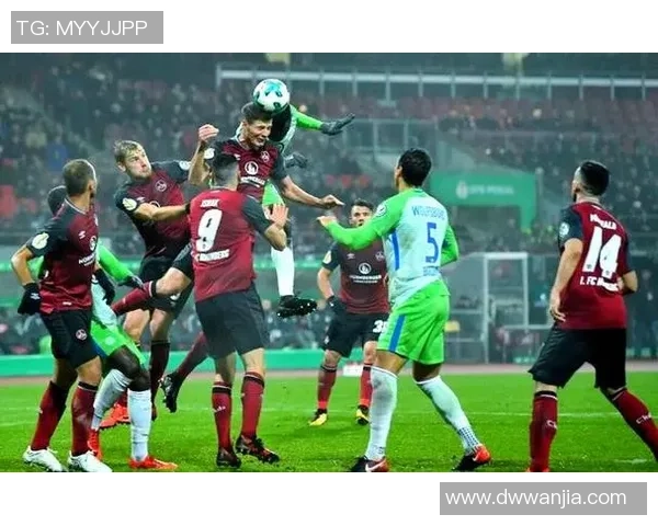 银幕上的足球巨星与他们的传奇故事交织的精彩瞬间